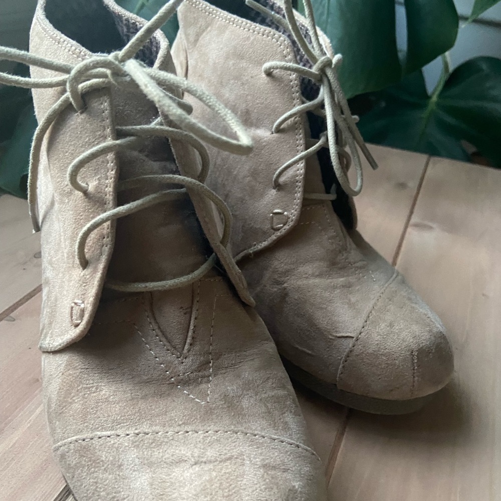 Heels || nude